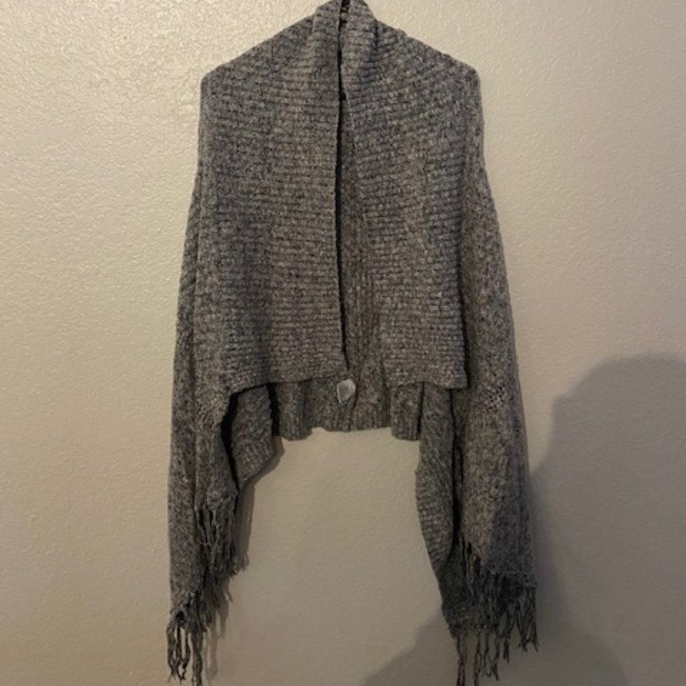 Romeo & Juliet Couture Vest Size Large